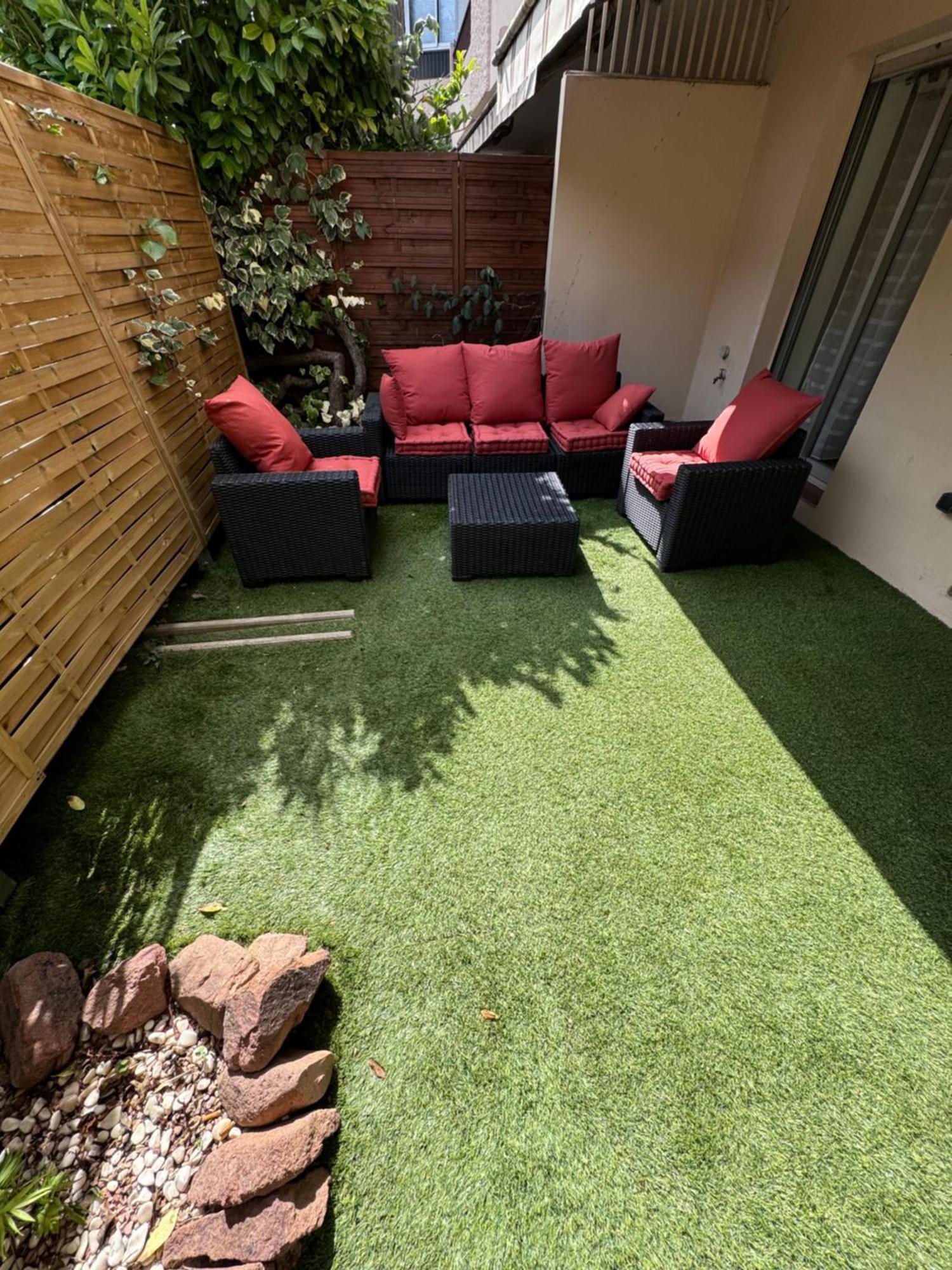 Appartement Avec Jardin Mandelieu Esterno foto